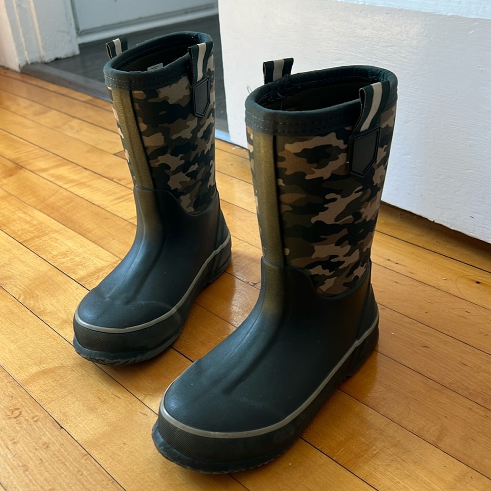 Lands end insulated rubber rain boots side 13
